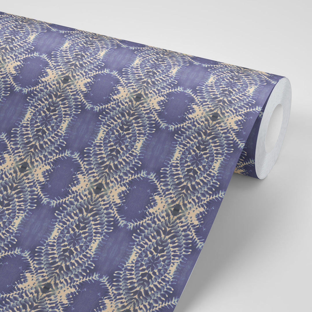 Lumière Lavender Wallpaper